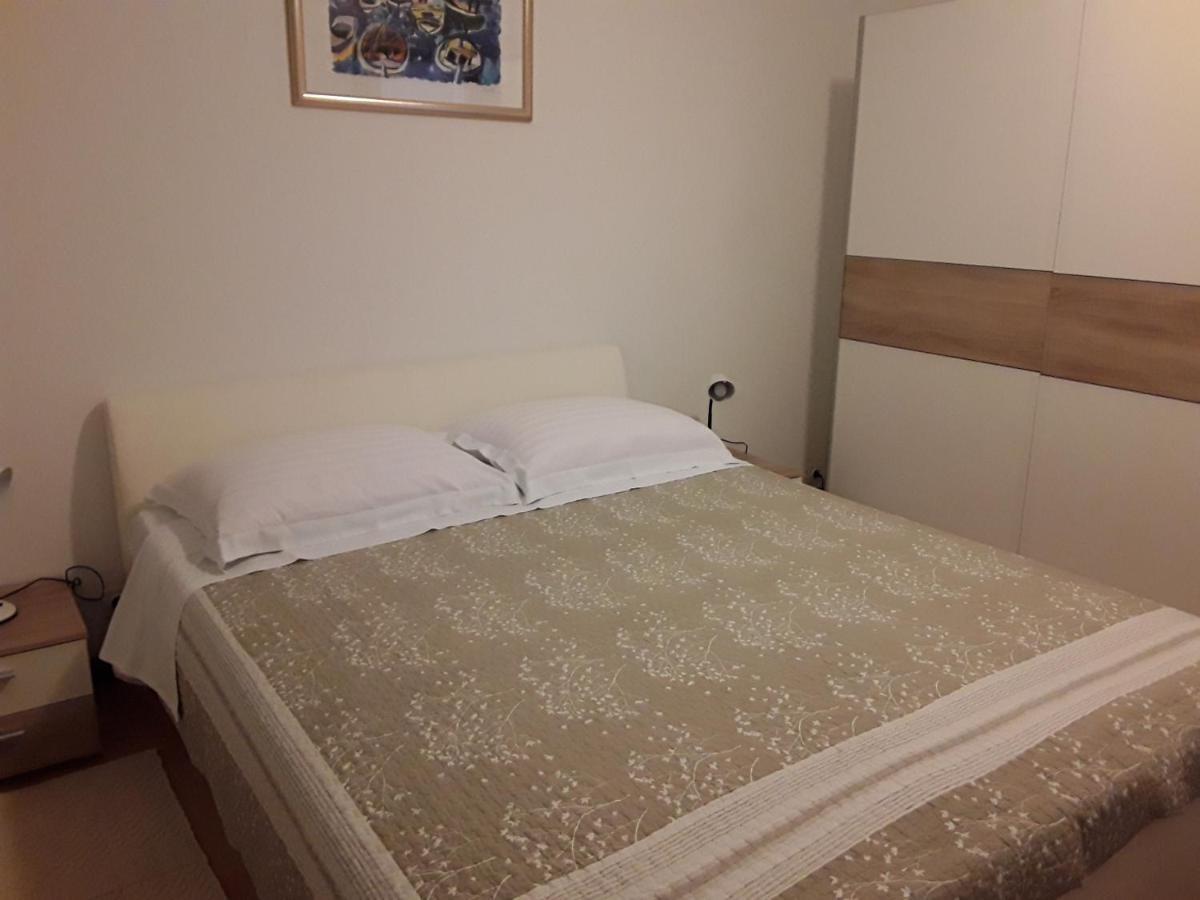 Apartments Liliana Пула Екстер'єр фото