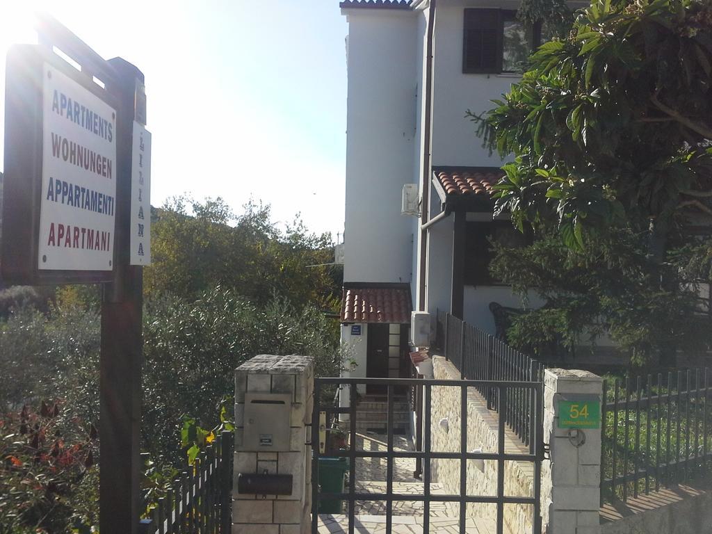 Apartments Liliana Пула Екстер'єр фото