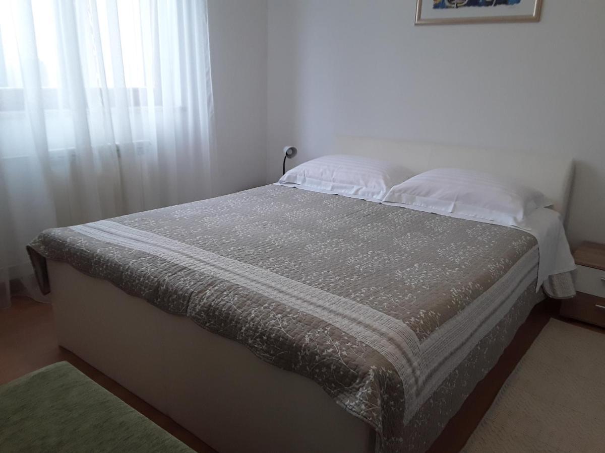 Apartments Liliana Пула Екстер'єр фото